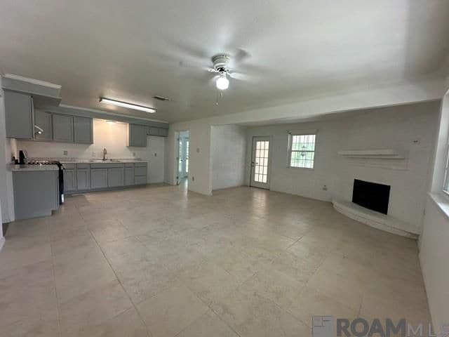 Photo - 7030 Hooper Rd