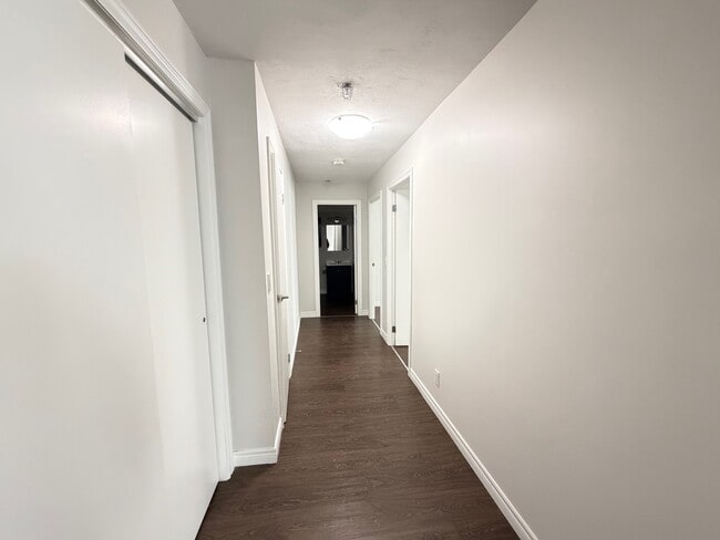 Photo - 20 Bradmon Dr