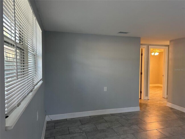 Photo - 461 89th Ave N