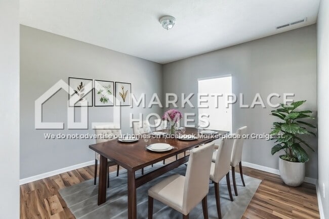 Photo - 794 Carolina Way