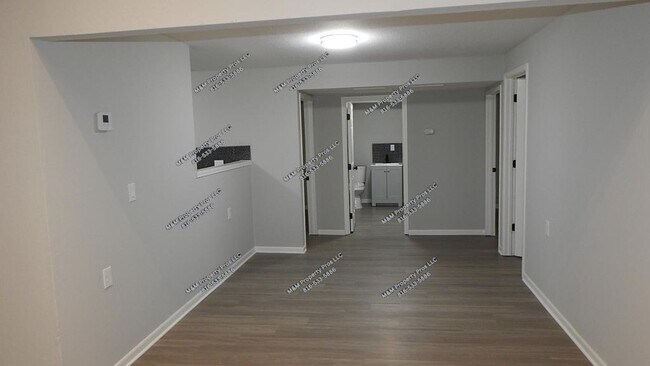 Photo - 5928 Elmwood Ave
