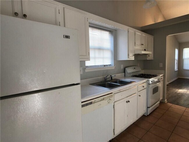 4058 Heritage Valley Ct
