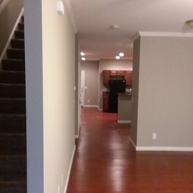 Photo - Best in Forest Park.  2016 Construction!!