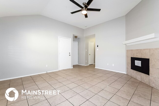 Photo - 1215 S Oak Cliff Blvd