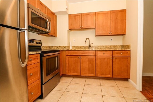 Photo - 25 Cartright St Unit 4B