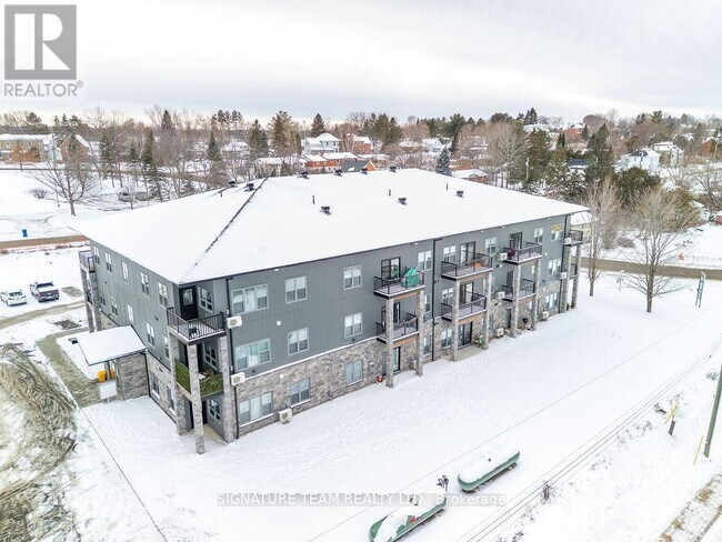 Photo - 78 Queen St Unit 208