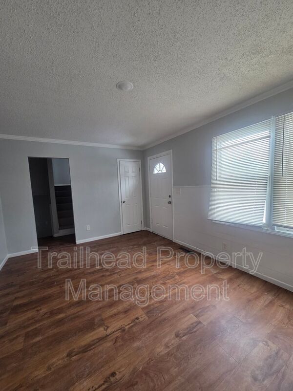 Photo - 5132 Skiles Ave