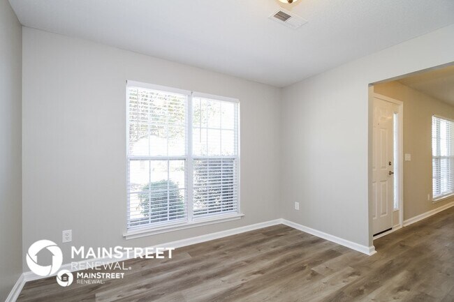 Photo - 360 Old Wood Ln