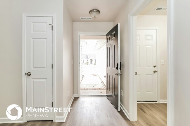 Photo - 4123 Bluestem Dr