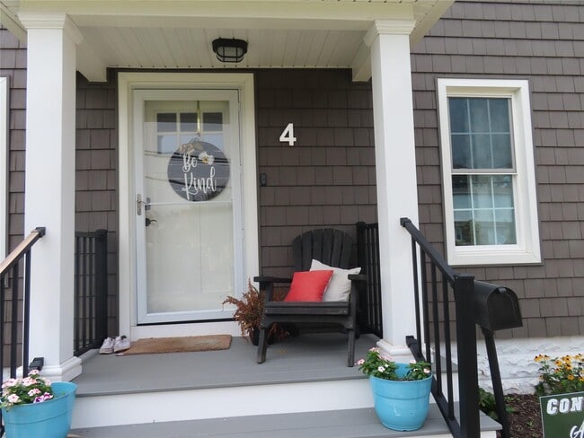 Building Photo - 4 Granada Pkwy Unit #2 Rental