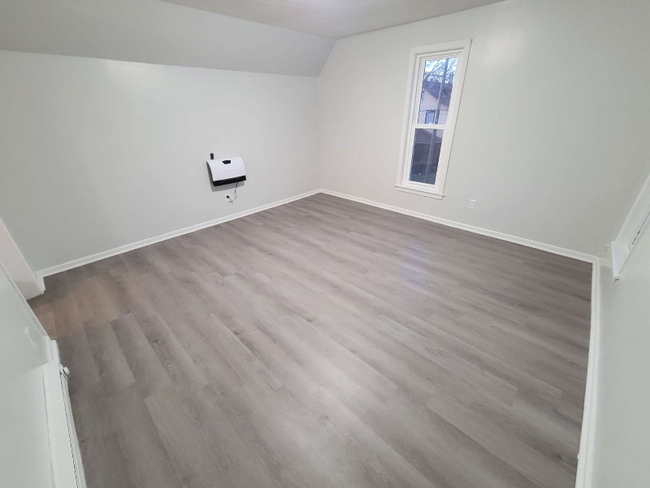 Photo - 115 W Blanche St Apartment Unit 2