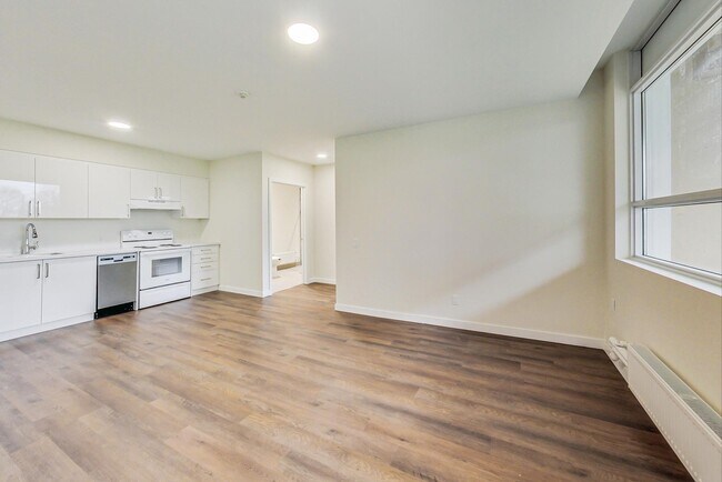 Photo - Humber River Apartments