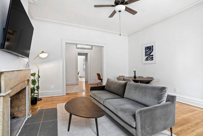 Photo - 257 W 19th St Unit ID1224969P