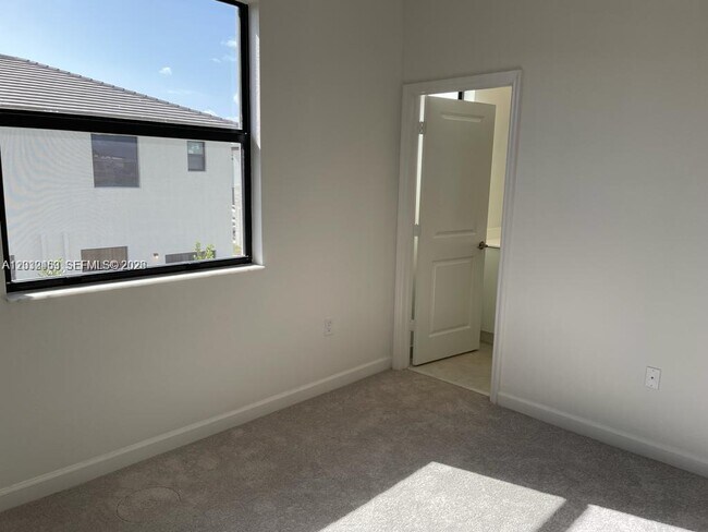 Photo - 12928 SW 232nd Ter