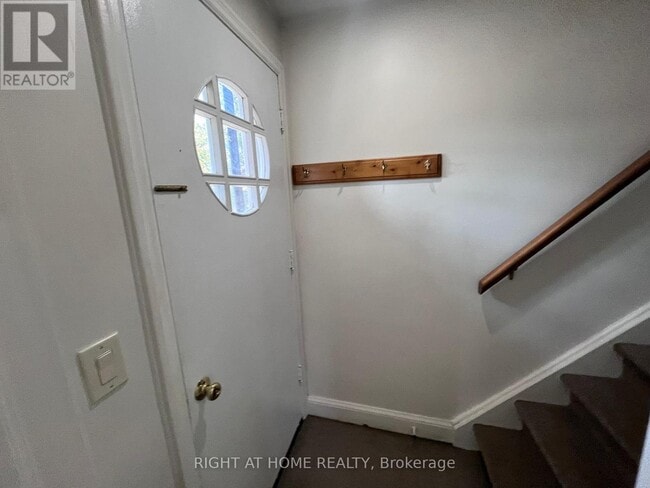 Photo - 224 College Ave