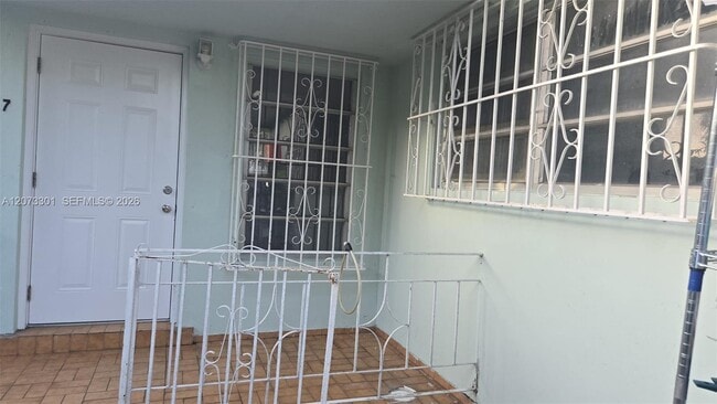 Photo - 1345 NW 28th St