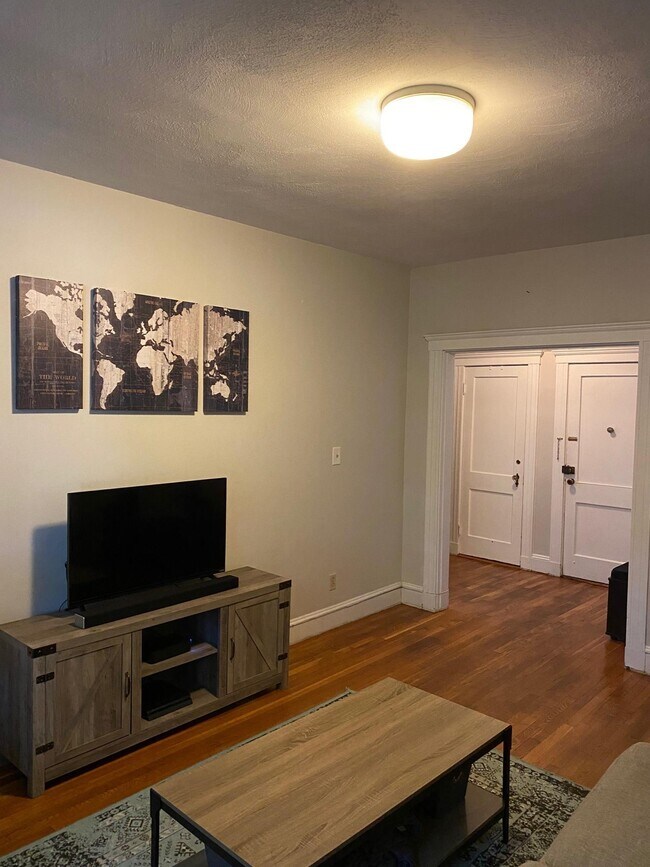 Photo - 21 Sutherland Rd