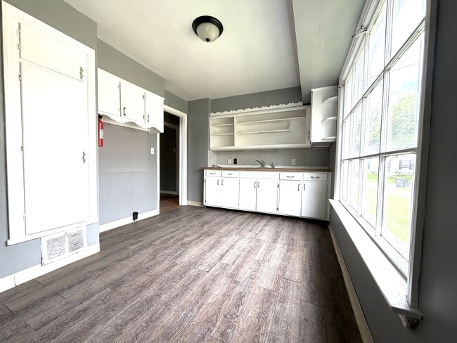 Photo - 1486 Lavender Ave