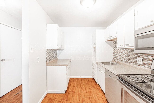 Photo - 1243 N Washington St Unit 303