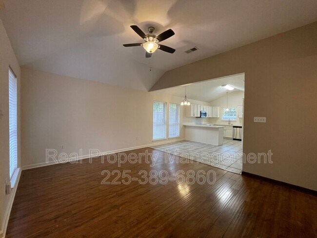 Photo - 1345 Harwich Dr