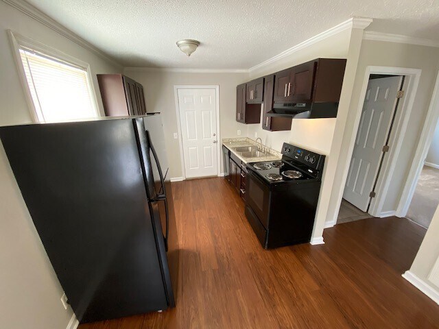 Photo - 171 Welworth St