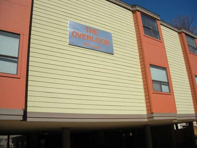 Photo - WONDERFUL WEST CAMPUS 1 BEDROOM - AVAILABLE AUGUST 2026 - OVERLOOK CONDOS - $1600 Unit 207