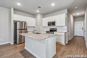 3838 Abbott Pass