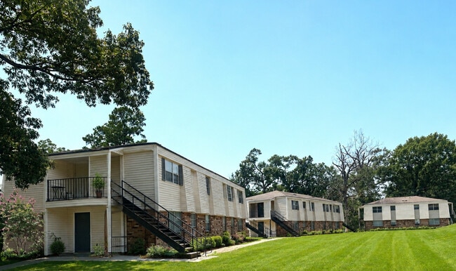 Building Photo - Azalea Estates