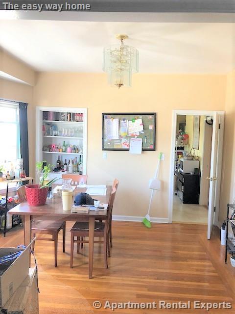 Photo - 122 Frederick Ave