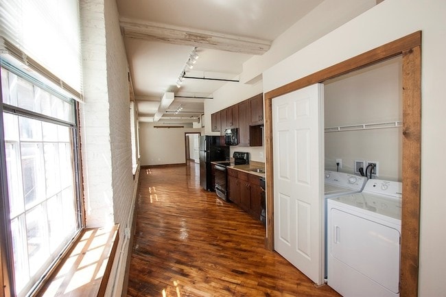 Galley Kitchen & Laundry