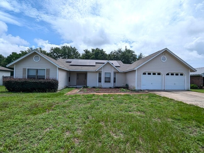 Building Photo - 2236 Prytania Cir