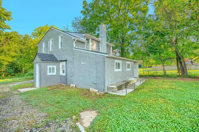 Photo - 3330 Offutt Rd