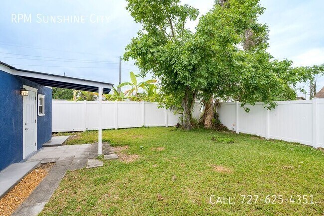 Photo - 2017 Ocean View Pl Unit B