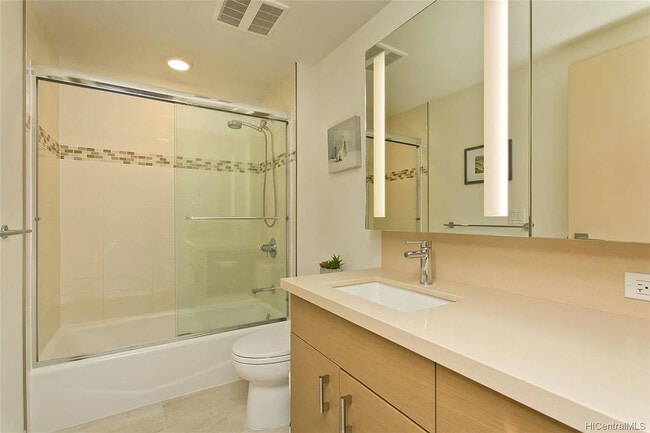 Building Photo - 555 South St Unit 3310 Rental
