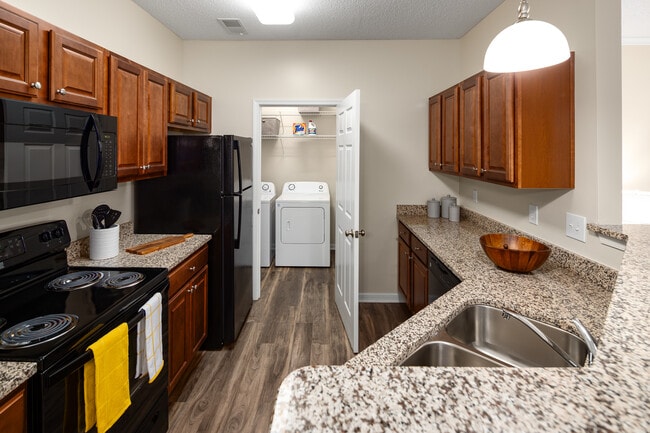 Abberly Twin Hickory Apartment Homes
