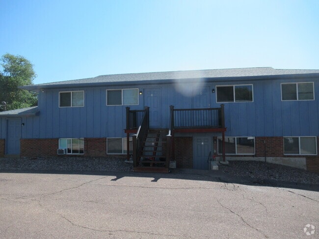 Building Photo - 2610 King St Unit 3 Rental