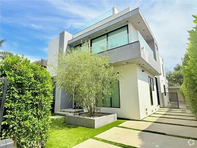 Building Photo - 6430 Drexel Ave Rental