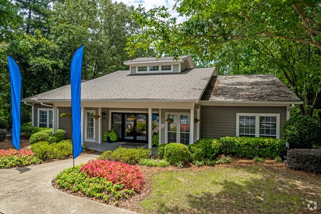 Leasing Office