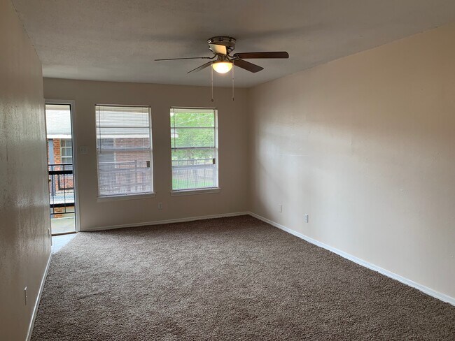 Photo - Windgate Apartments