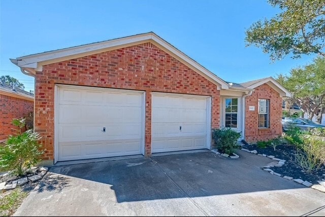 Building Photo - 21415 Somerset Park Ln Rental