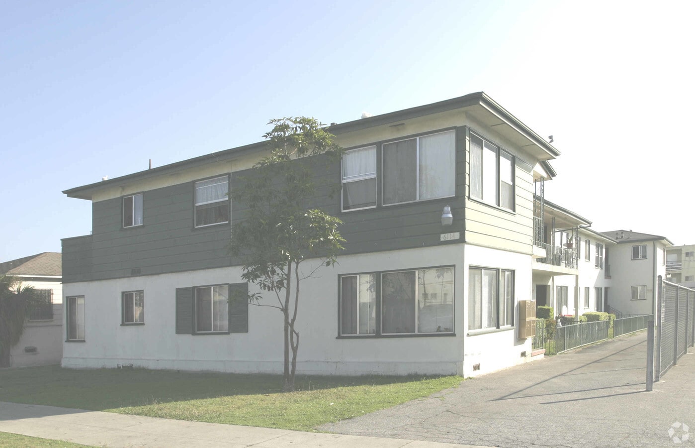 Photo - 6114 10th Ave