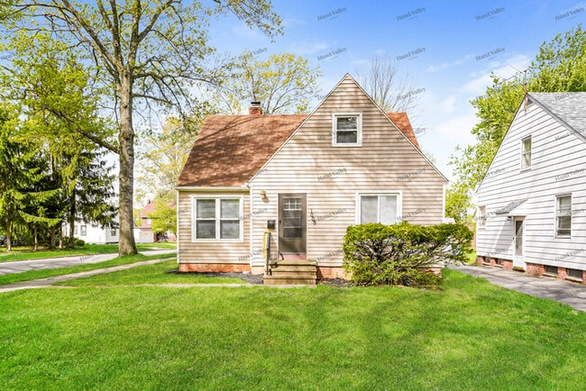 Building Photo - 1008 Woodview Rd