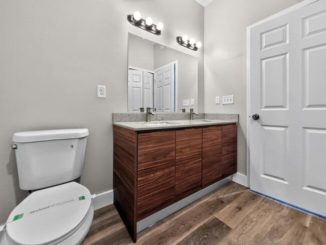Photo - 4424 S Texas Ave Unit 1 319