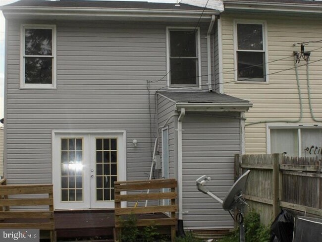 Photo - 414 Cornwallis Ct