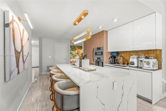 Photo - 851 NE 1st Ave Unit 4307