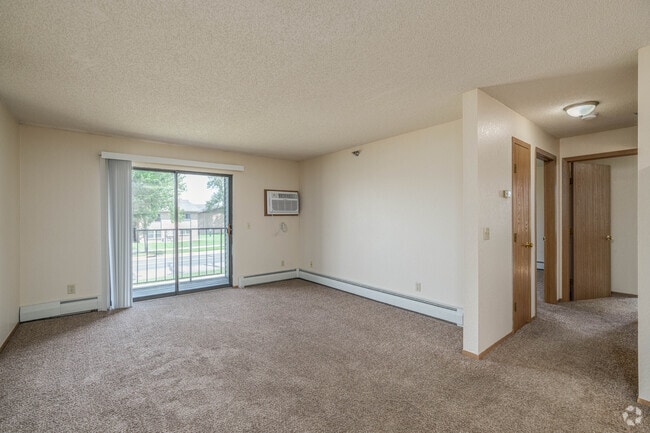 2BR,1BA - 750SF - Living Room