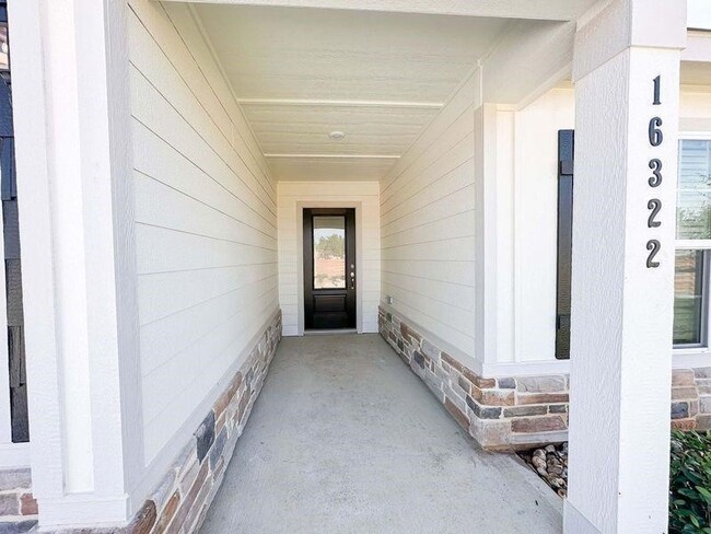 Photo - 16322 Sweet Grv Dr