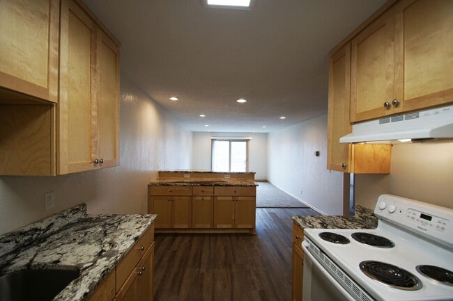 Photo - Pinto Suite Unit 410