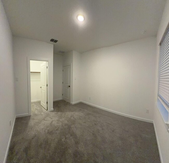 Photo - 4715 Bay Vista Dr