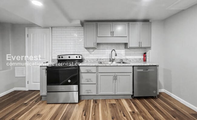 Photo - 1348 41st Street Ensley Unidad b